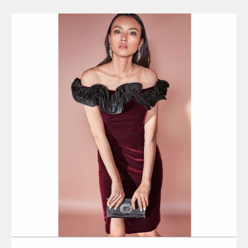 Aidan Mattox Green Off Shoulder Velvet Cocktail Dress